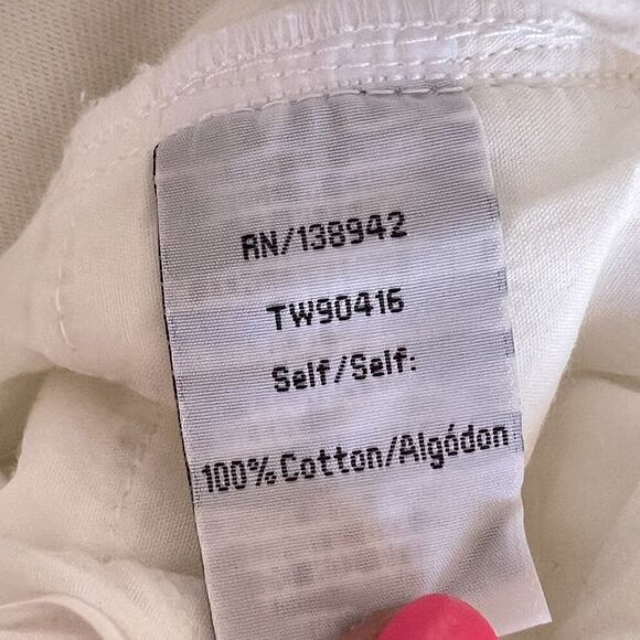 CLEARANCE - Twelve by Ontwelfth White Button Fly Wide Leg Raw Hem Jeans - Picture 5 of 5